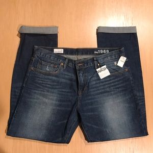 Gap sexy boyfriend jean